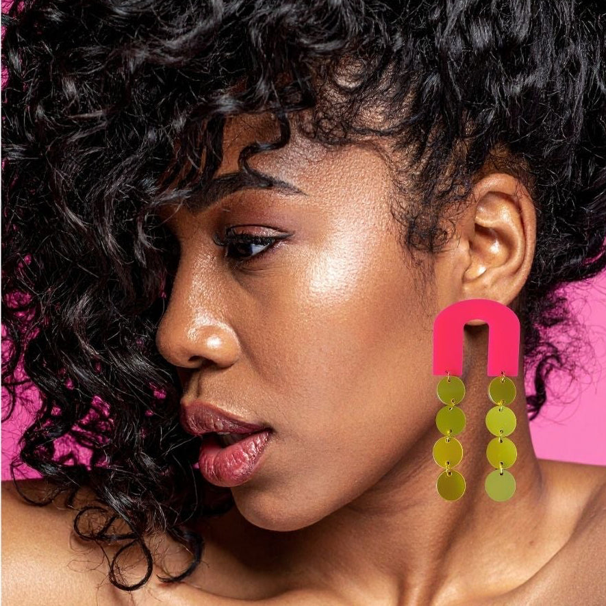 The Zara Modern Dangle